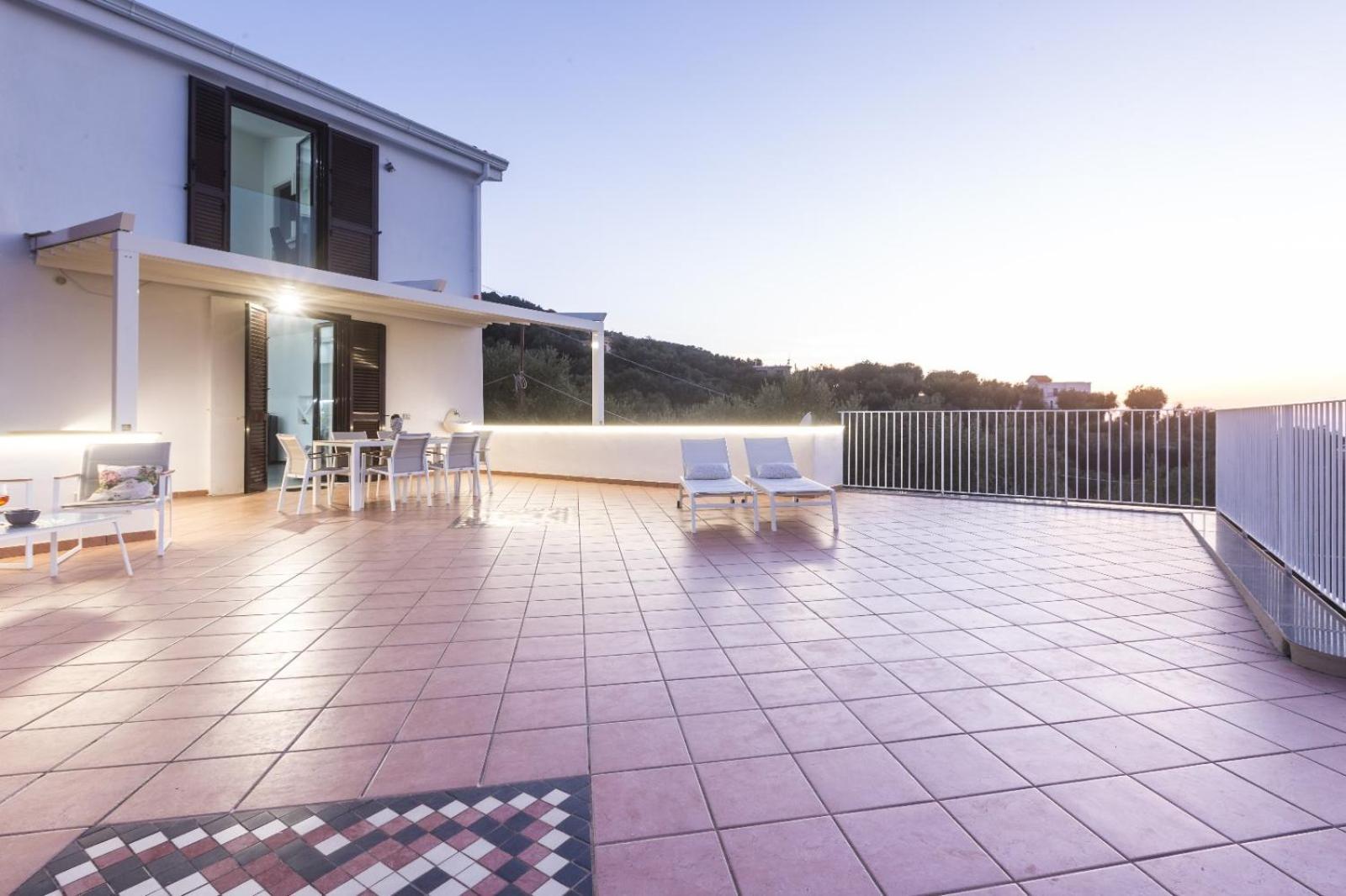 La Terrazza Sul Golfo Villa Sorrento Eksteriør billede